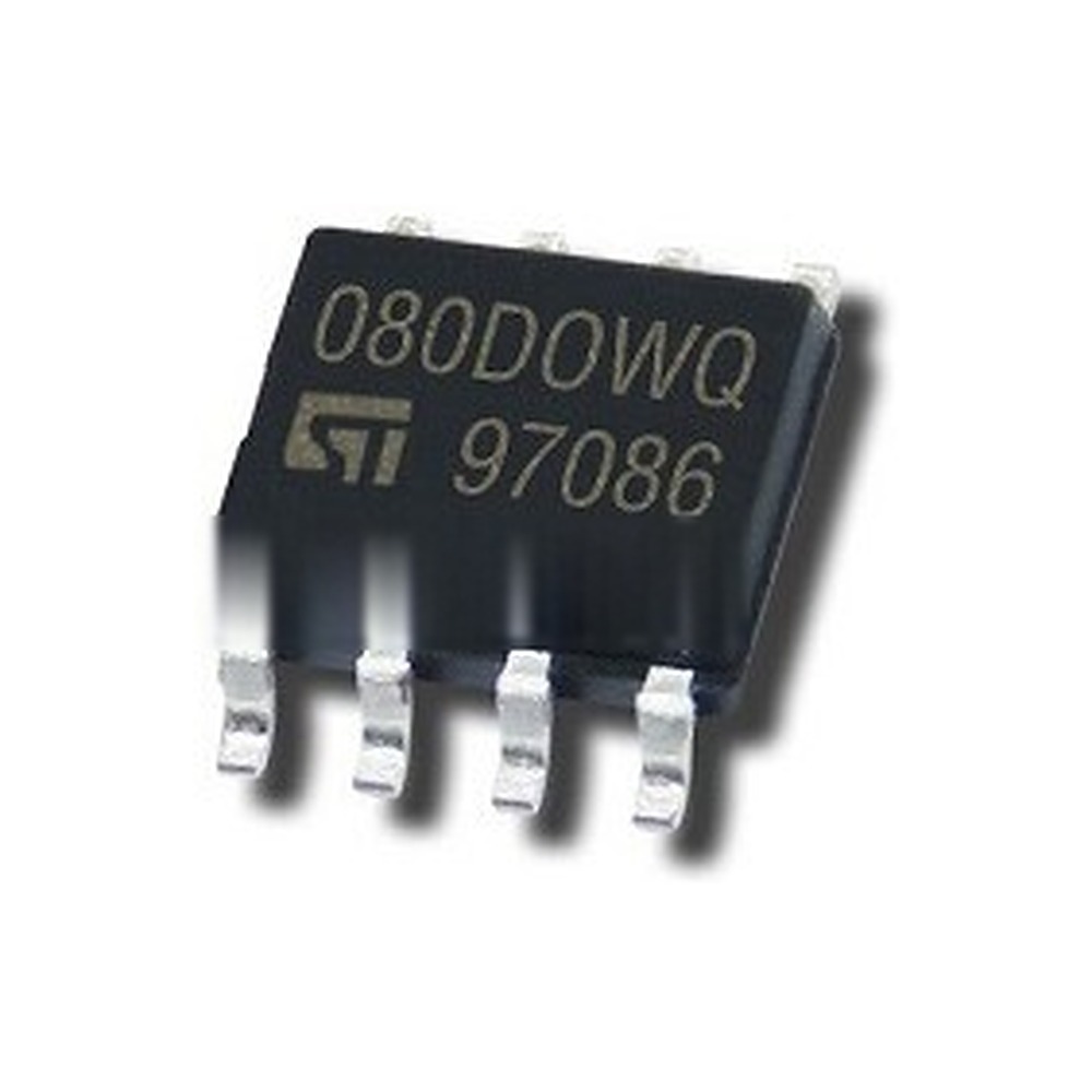 Cipul de memorie EEPROM M35080 in capsula SOP-8, cu marcajele 080D0WQ si 97086
