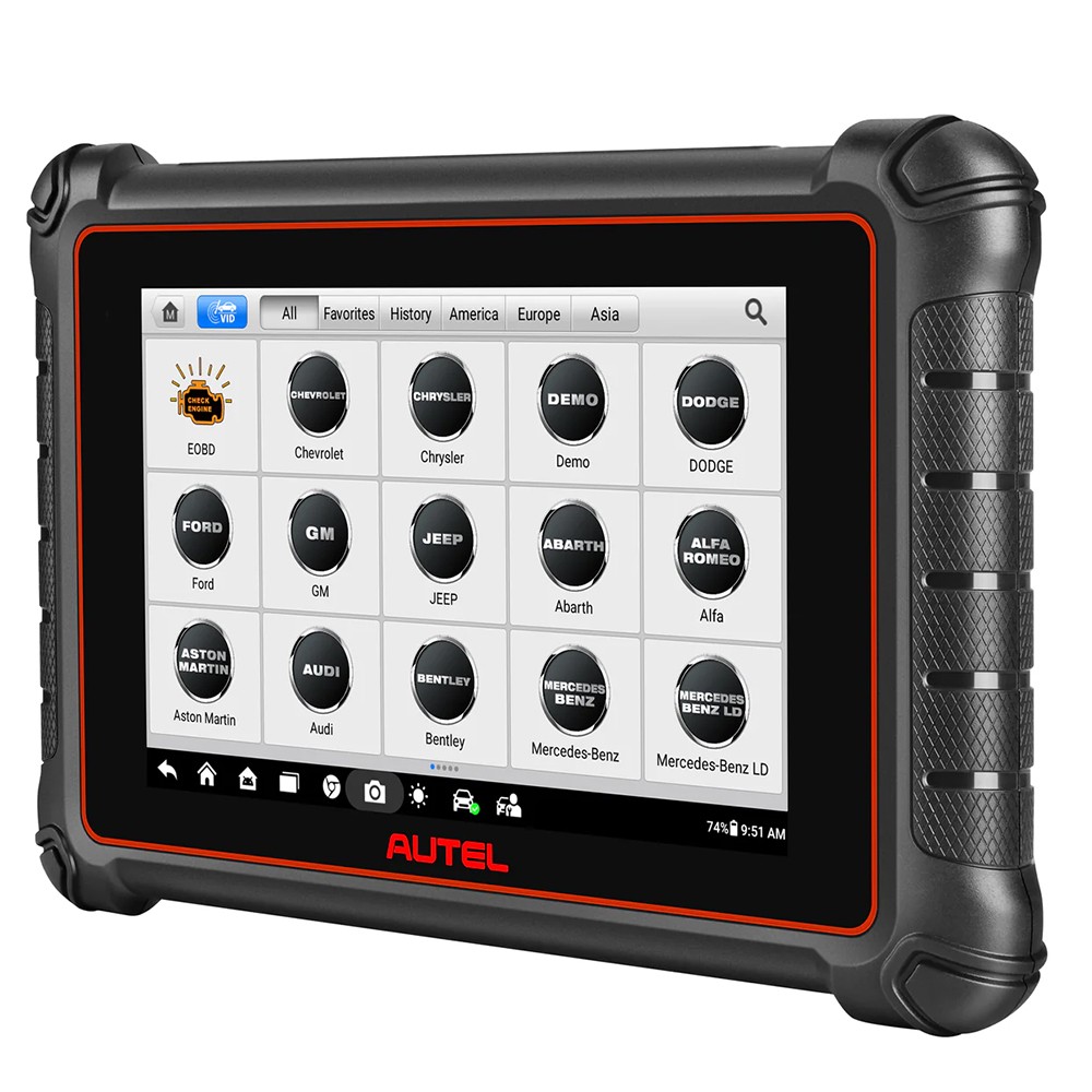 Tableta Autel MaxiPRO MP900 cu lista de marci auto pe ecran