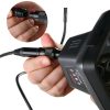 Sonda videoscopului MV480 prinsa in mufa de pe maner, in mana operatorului